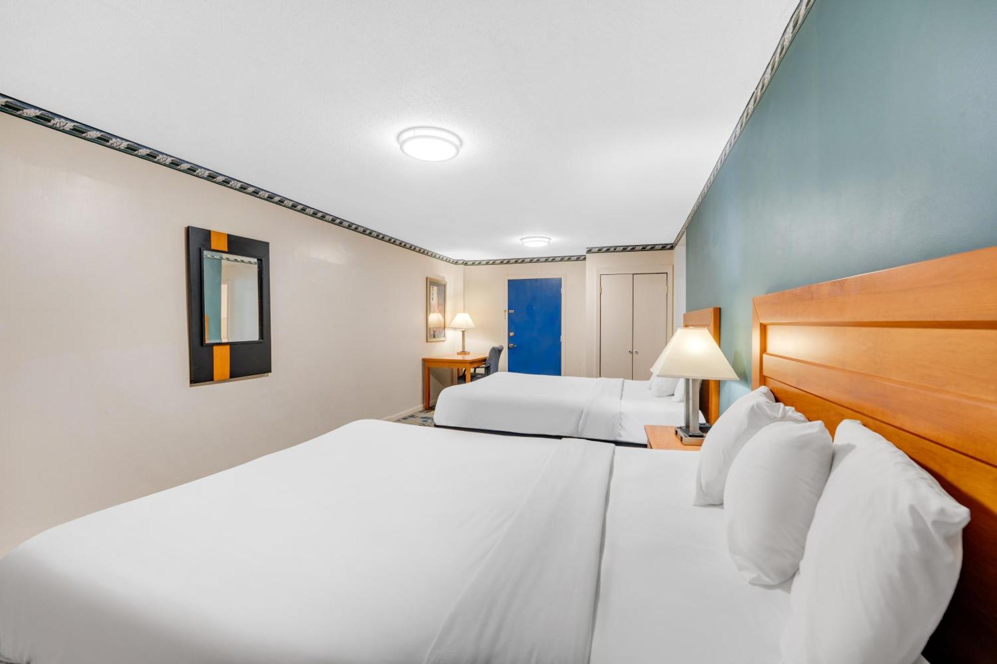 Americas Best Value Inn Stonington Mystic Exterior photo